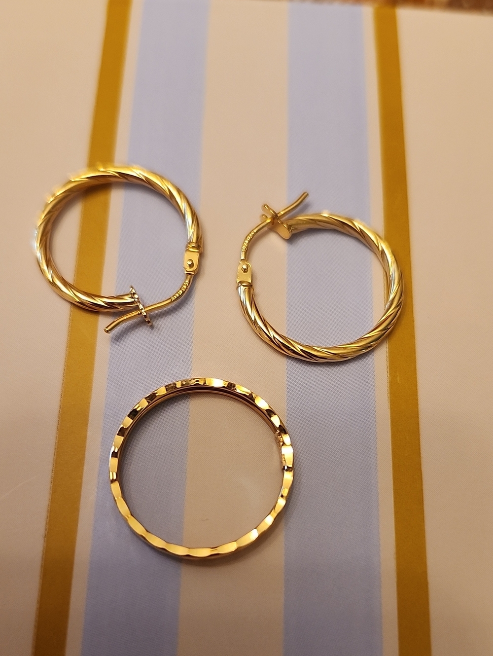 10kt  Gold Band + 10kt Gold Twisted Hoop Earrings - Women Jewelry